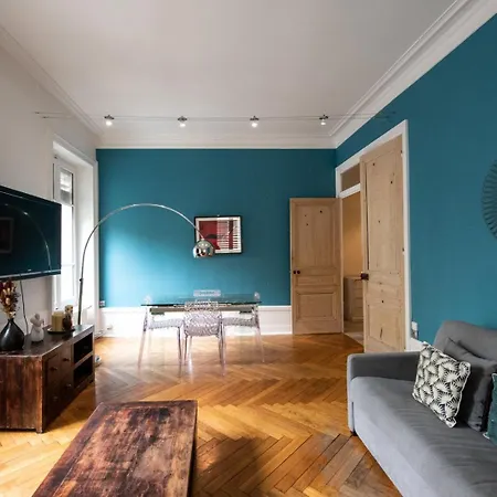 128 Thiers Apartment